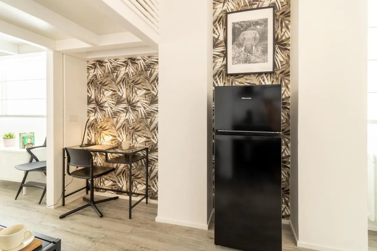 Апартаменты Navigli - Chic And Sophisticated Home In Милан